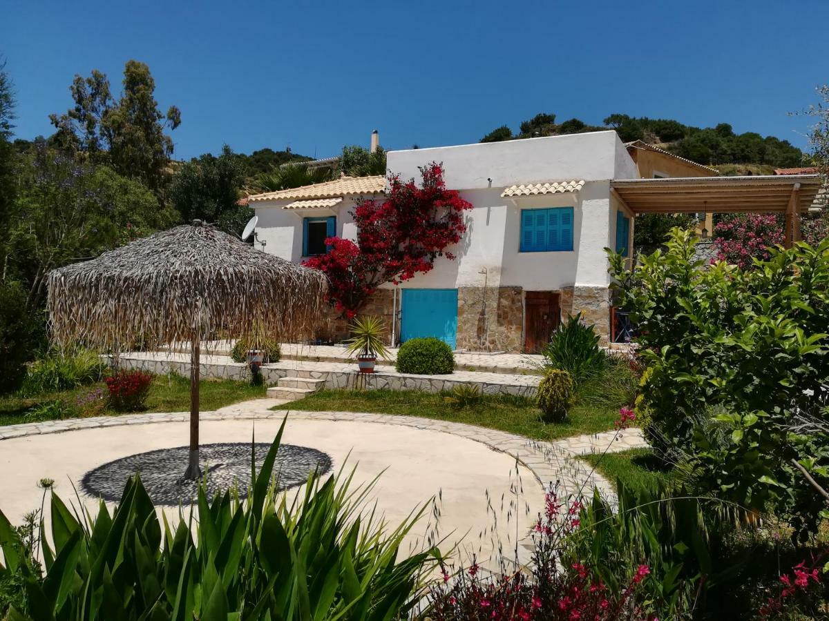 Lemon Tree Cottage Finikounta Ngoại thất bức ảnh