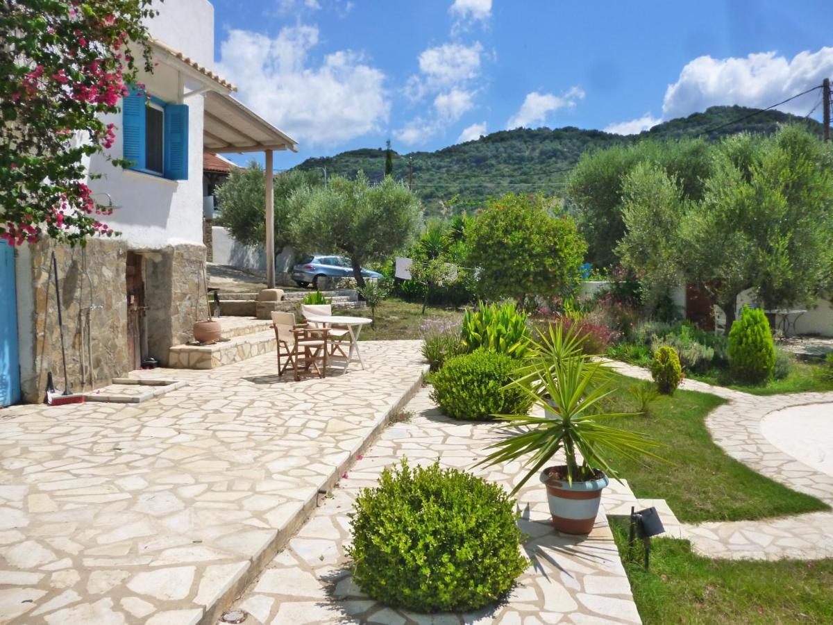 Lemon Tree Cottage Finikounta Ngoại thất bức ảnh